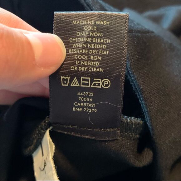 Ann Taylor black dress pants with gold hard wear - Picture 5 of 8